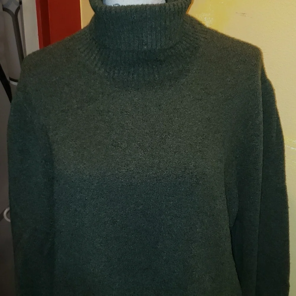 J.CREW green women's sweater....size XXL..excellent condition - Picture 8 of 11
